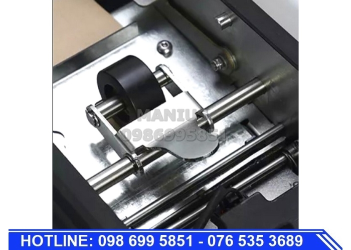 Máy cắt băng keo giấy thấm nước